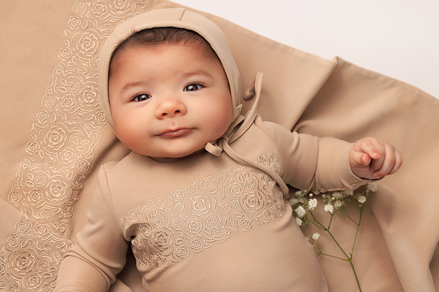 Lace Embroidery Bonnet Sand