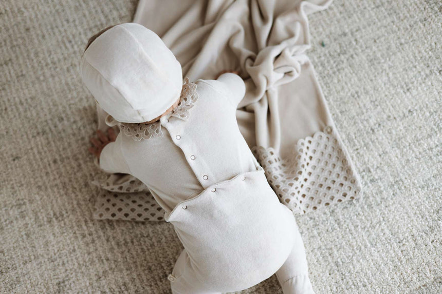 Scalloped Collar Footie - Oat