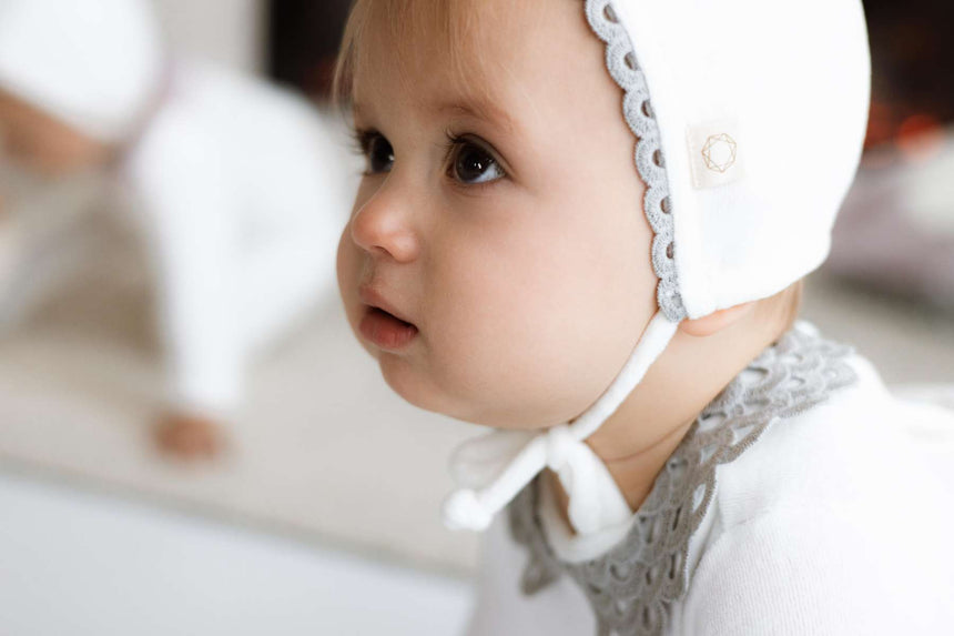 Scalloped Collar Layette Set - White/Grey