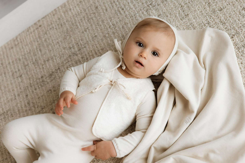 Embroidered Bows Placement Layette Set - Natural Dots