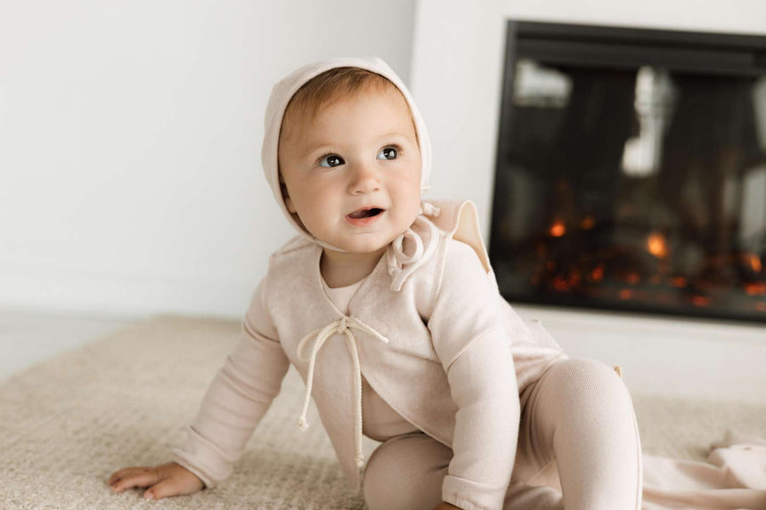 Embroidered Bows Placement Sherpa Vest - Rose Clay