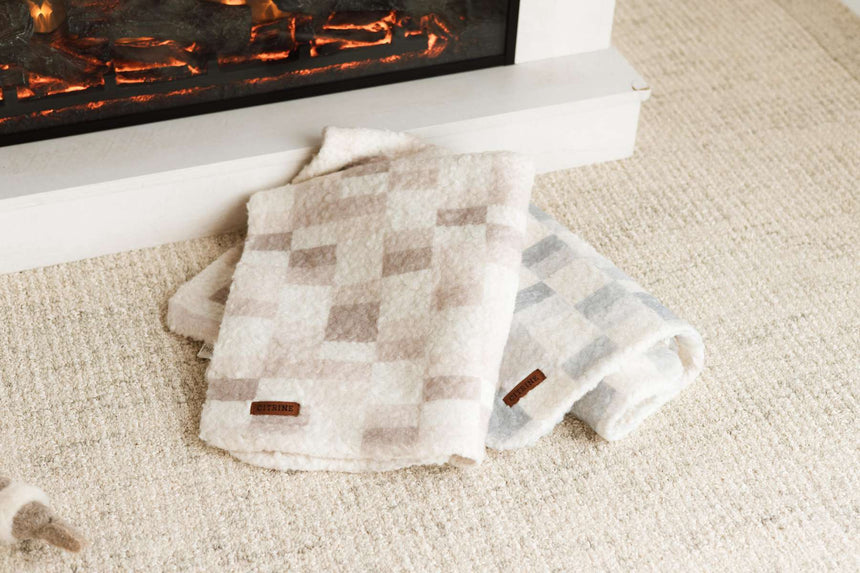 Abstract Square Sherpa Blanket - Misty Rose Blocks