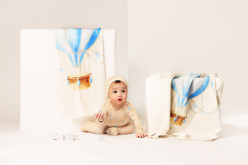 Hot Air Balloon Swaddle White/Blue