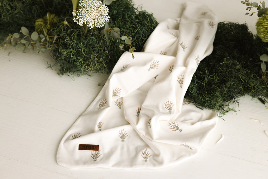 Floral Patch Layette Set - White/Peach