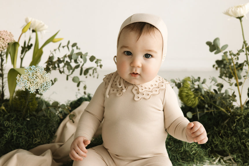 Lace Eyelet Footie - Oat Tonal