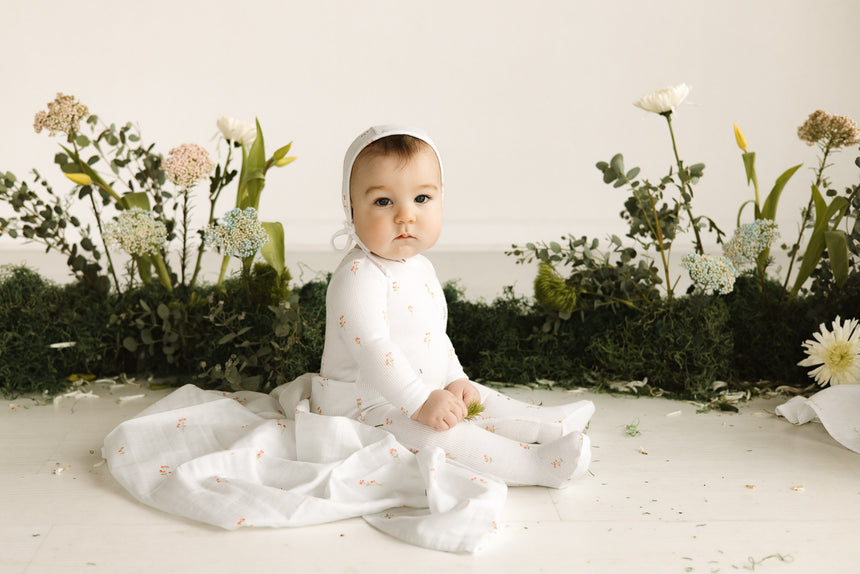 Stem Flower Layette Set - Red White