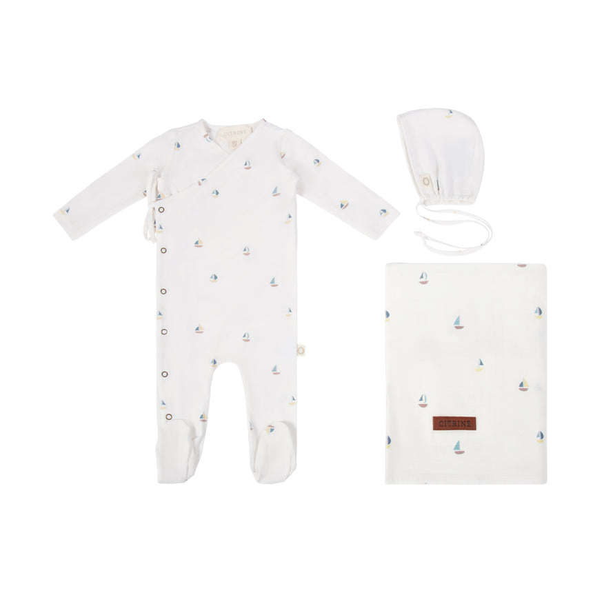 Sailboat Layette Set - White/Blue Colored